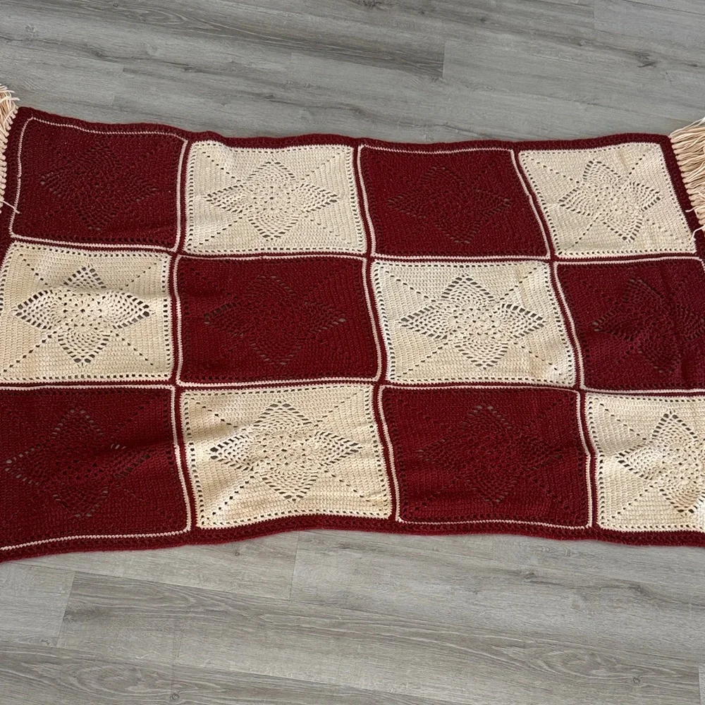 Vintage Handmade Crochet Afghan Throw Blanket Red Cream Granny Square Fringe